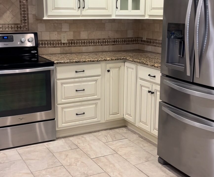 706 Covington kitchen 1